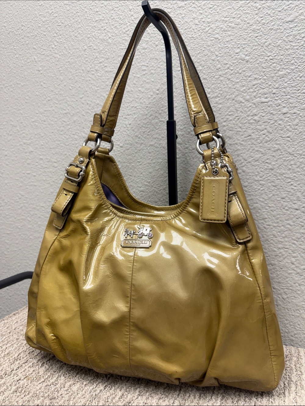 RARE-Vintage Y2K Coach Madison Patent Leather Hobo Bag in Mustard Yellow/Gold